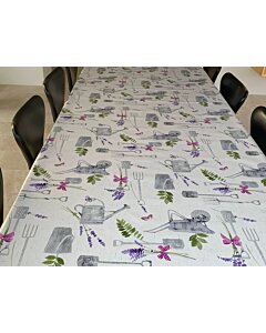 Voksdug m. haveredskaber og Lavendel i krukke