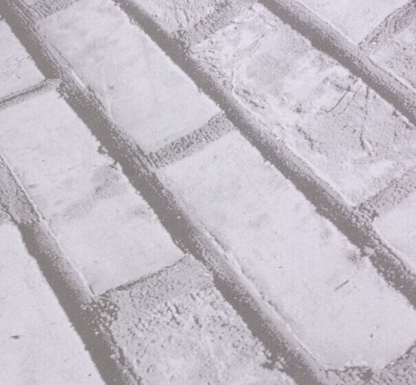 Lenco selvklæbende folie - Brick White - 45x200 cm.